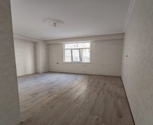 Satılır Yeni Tikili Yeni Günəşli qəs., Suraxanı r.