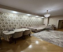 qara qarayevde satilan evler Qara Qarayev m., Nizami r.