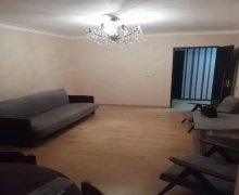 Satılır Köhnə Tikili Elmlər akademiyası m., Yasamal r.