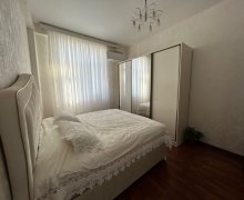 Satılır Yeni Tikili İnşaatçılar m., Yeni Yasamal qəs., Yasamal r.