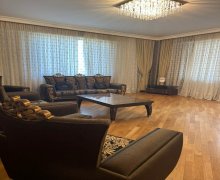 Satılır Yeni Tikili Nizami m., Nəsimi r.