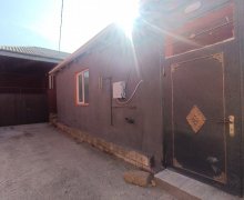 Satılır Həyət evi/villa Xırdalan ş. Satılır Həyət evi/villa Xırdalan ş.