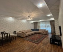 Satılır Yeni Tikili Gənclik m., Tibb Universiteti, Nəsimi r.