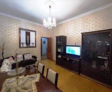 razinde 3 otaqli evler Neftçilər m., Bakıxanov qəs., Sabunçu r.