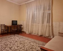 Kirayə (aylıq) Köhnə Tikili 28 May m., Nəsimi r.