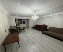 Satılır Köhnə Tikili İnşaatçılar m., Yasamal qəs., Yasamal r.