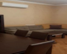 Kirayə (aylıq) Yeni Tikili 28 May m., Nəsimi r.