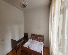 Kirayə (aylıq) Köhnə Tikili Elmlər akademiyası m., Yasamal r.