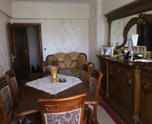 Satılır Köhnə Tikili Elmlər akademiyası m., Yasamal r.