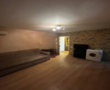 Аренда Вторичка м. Эльмляр Академиясы м., Ясамал р.