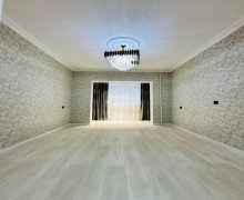 Satılır Köhnə Tikili 9-cu mikrorayon, Binəqədi r.