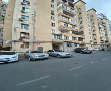 Satılır Köhnə Tikili Memar Əcəmi m., Nəsimi r.