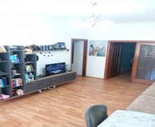 Satılır Köhnə Tikili Memar Əcəmi m., 4-cü mikrorayon, Nəsimi r.