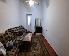 Kirayə (aylıq) Köhnə Tikili 28 May m., Nəsimi r.