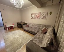 Satılır Köhnə Tikili İnşaatçılar m., Yeni Yasamal qəs., Yasamal r.