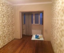 Satılır Köhnə Tikili Azadlıq m., Binəqədi r.