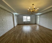 7-ci mkr-da satılan evlər Azadlıq m., 7-ci mikrorayon, Binəqədi r.