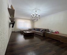 Satılır Köhnə Tikili Əhmədli m., Xətai r.