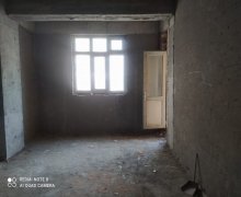 bakida 1 otaqli evlerin satisi İnşaatçılar m., Yasamal r.