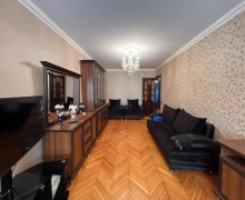 Satılır Köhnə Tikili Neftçilər m., Nizami r.