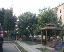 Satılır Köhnə Tikili Memar Əcəmi m., Binəqədi r.