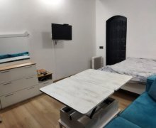 Satılır Köhnə Tikili 28 May m., Nəsimi r. Satılır Köhnə Tikili 28 May m., Nəsimi r.
