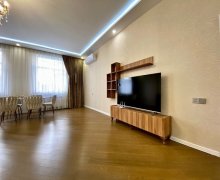 Satılır Yeni Tikili Elmlər akademiyası m., Yasamal r.