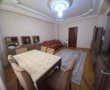 Kirayə (aylıq) Yeni Tikili Əhmədli m., Xətai r. Kirayə (aylıq) Yeni Tikili Əhmədli m., Xətai r.