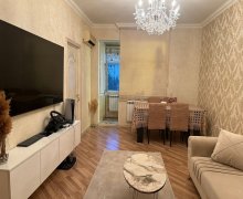 Satılır Köhnə Tikili Nəsimi m., 5-ci mikrorayon, Nəsimi r.