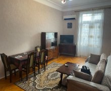 Kirayə (aylıq) Köhnə Tikili Nizami m., Yasamal qəs., Yasamal r.