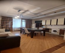 Satılır Yeni Tikili Memar Əcəmi m., 6-cı mikrorayon, Binəqədi r.