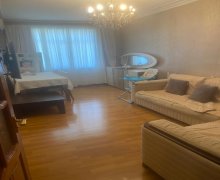 Satılır Köhnə Tikili Həzi Aslanov m., H.Aslanov qəs., Xətai r.