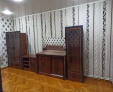 Satılır Köhnə Tikili Memar Əcəmi m., 3-cü mikrorayon, Nəsimi r.