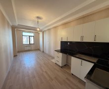 Satılır Yeni Tikili İnşaatçılar m., Yeni Yasamal qəs., Yasamal r.