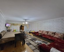 Satılır Köhnə Tikili Koroğlu m., Bakıxanov qəs., Sabunçu r.