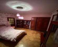 Satılır Köhnə Tikili Memar Əcəmi m., 4-cü mikrorayon, Nəsimi r.