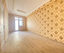 Satılır Yeni Tikili İnşaatçılar m., Yeni Yasamal qəs., Yasamal r.