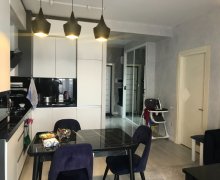 Satılır Yeni Tikili Qaraçuxur qəs., Suraxanı r.