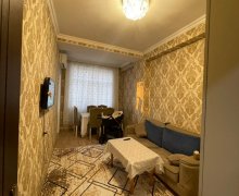 Satılır Yeni Tikili İnşaatçılar m., Yeni Yasamal qəs., Yasamal r.