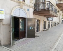 Kirayə (aylıq) Köhnə Tikili İçərişəhər m., Səbail r. Kirayə (aylıq) Köhnə Tikili İçərişəhər m., Səbail r.