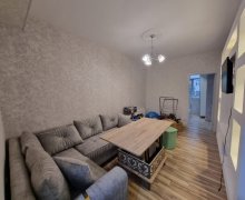 Satılır Köhnə Tikili Azadlıq m., Binəqədi r.