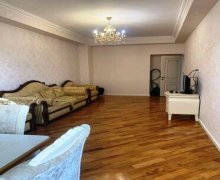 Satılır Yeni Tikili Əhmədli m., Əhmədli, Xətai r.