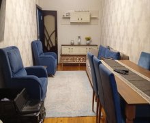 Satılır Köhnə Tikili Əhmədli m., Köhnə Günəşli qəs., Xətai r.