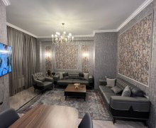 Satılır Yeni Tikili Azadlıq m., Binəqədi r.