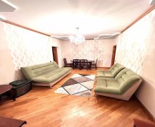 Kirayə (aylıq) Köhnə Tikili Azadlıq m., 8-ci mikrorayon, Binəqədi r.