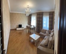 Satılır Yeni Tikili Xalqlar dostluğu m., Əhmədli, Xətai r.