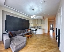 iceri seherde aylıq kiraye evler İçərişəhər m., Səbail r.