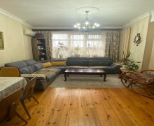 Satılır Yeni Tikili Xalqlar dostluğu m., 8-ci kilometr, Nizami r.