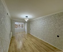 Satılır Köhnə Tikili Xalqlar dostluğu m., 8-ci kilometr, Nizami r.