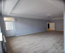 Satılır Yeni Tikili Zabrat qəs., Sabunçu r.